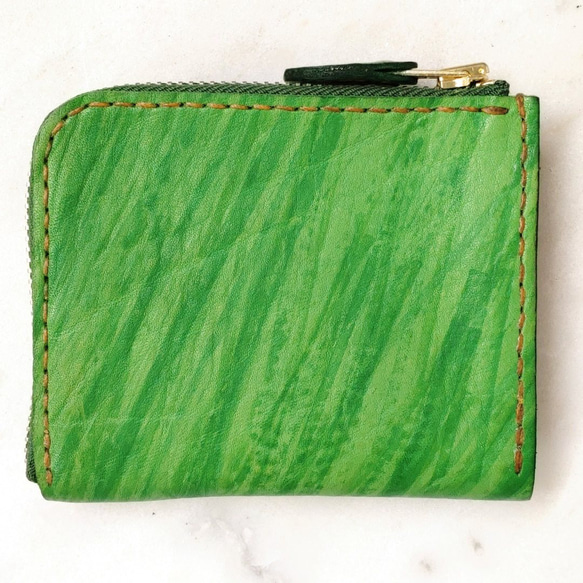 ミニ財布 手染め・手縫い ガバッと開くＬファスナーコンパクト財布 カードたっぷり収納 シンプル グリーン 竹 軽い 自然 3枚目の画像