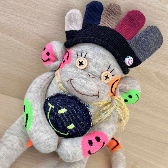 ニコちゃんマーク ソックモンキー ぬいぐるみ ぬいぐるみ plum grove
