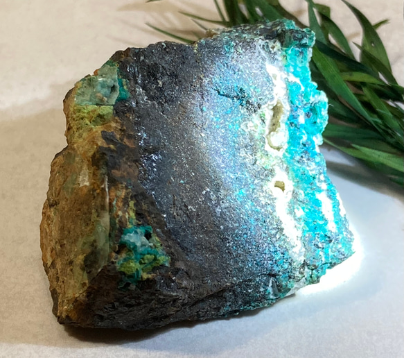 女神の石✨ クリソコラ 珪孔雀石 ラフストーン 【公式通販】