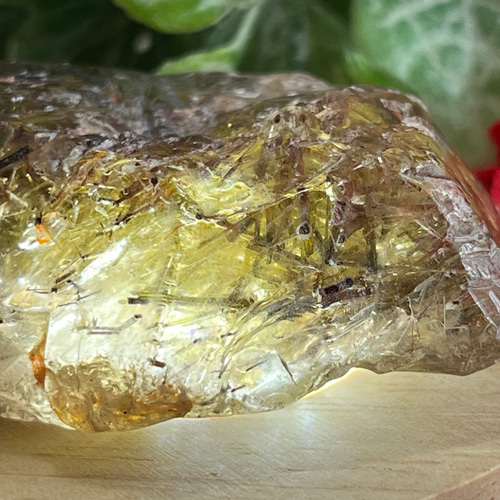 ルチル内包✨スモーキー エレスチャル クォーツ 骸骨水晶原石ラフストーン