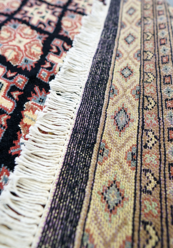 190×121cm【パキスタン手織り絨毯】トライバルラグ 5枚目の画像