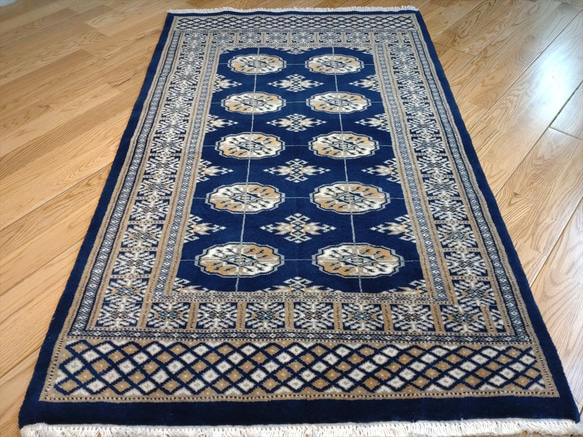 特色商品：新品到貨]巴基斯坦地毯高品質大號墊 126x78 公分 Bohara 設計海軍藍 第5張的照片
