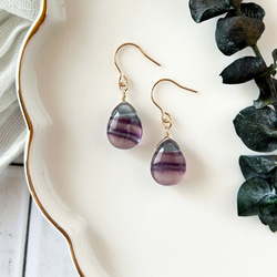 のんたん様 フローライト×マザオパ✧︎リーフカービング ピアス のんたん様 フローライト×マザオパ✧︎リーフカービング ピアス