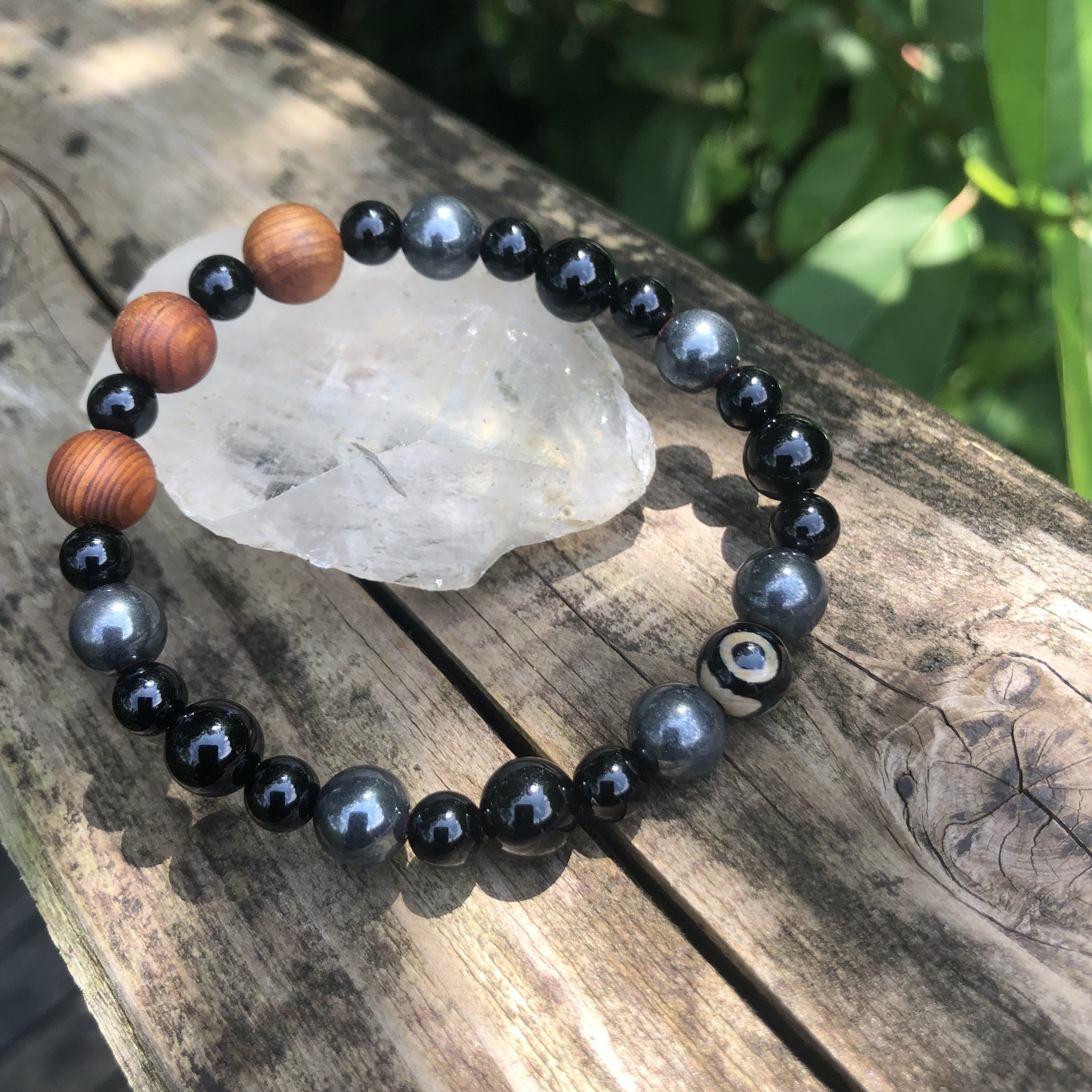 屋久杉☆グラウディングのブレスレット 4,150円