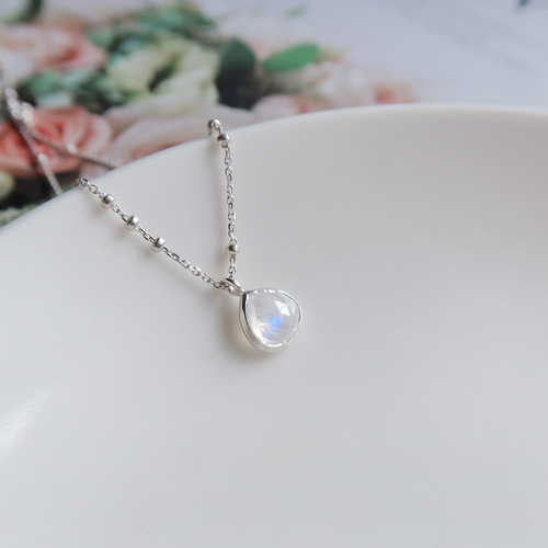 YOSTER/925シルバーネックレス ダングリング バロー○関送無〇 SILVER 925 ロング結びネックレス 26800 | UNOAERRE