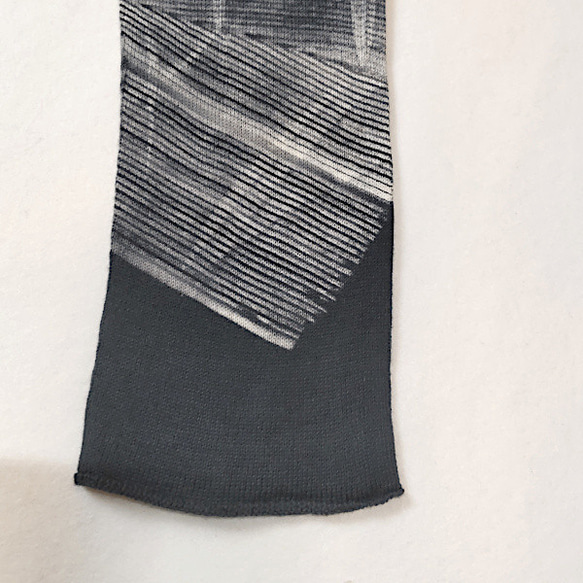 伝統工芸の板締め染色を取り入れたコットンカーディガン～イエローの手染めをプラスした個性的なデザインです 10枚目の画像