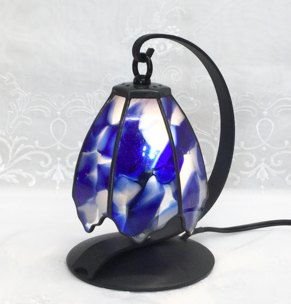 ステンドグラス☆アンティークガラスのフュージングランプ(コバルトブルー) 1枚目の画像