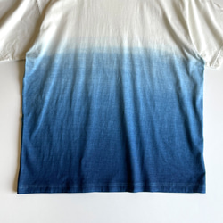 『海』 グラデーション Tシャツ 半袖 藍染 【受注制作】 2枚目の画像