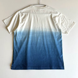 『海』 グラデーション Tシャツ 半袖 藍染 【受注制作】 4枚目の画像