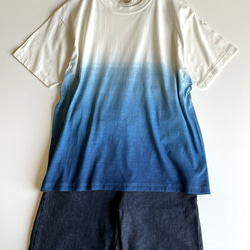 『海』 グラデーション Tシャツ 半袖 藍染 【受注制作】 7枚目の画像