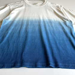 『海』 グラデーション Tシャツ 半袖 藍染 【受注制作】 3枚目の画像