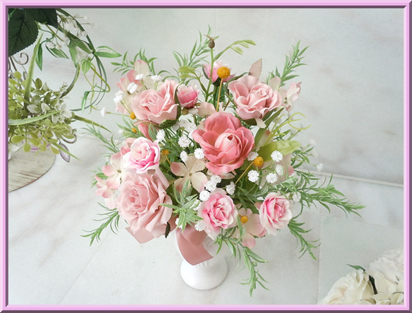 ◆ピンクローズの花瓶アレンジ*可愛いほんのりパステルピンク◆テーブルフラワー フラワーアレンジ 母の日 アートフラワー 6枚目の画像