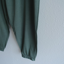 [限量庫存] yohaku Dubai 褲子 | 閃亮材質 卡其色 1 號 第7張的照片
