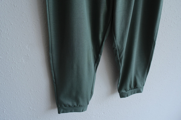 [限量庫存] yohaku Dubai 褲子 | 閃亮材質 卡其色 1 號 第5張的照片