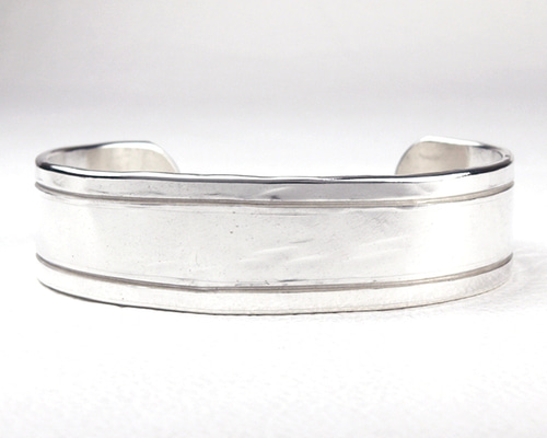 4b8edadcae3040b93d29302107cd5e