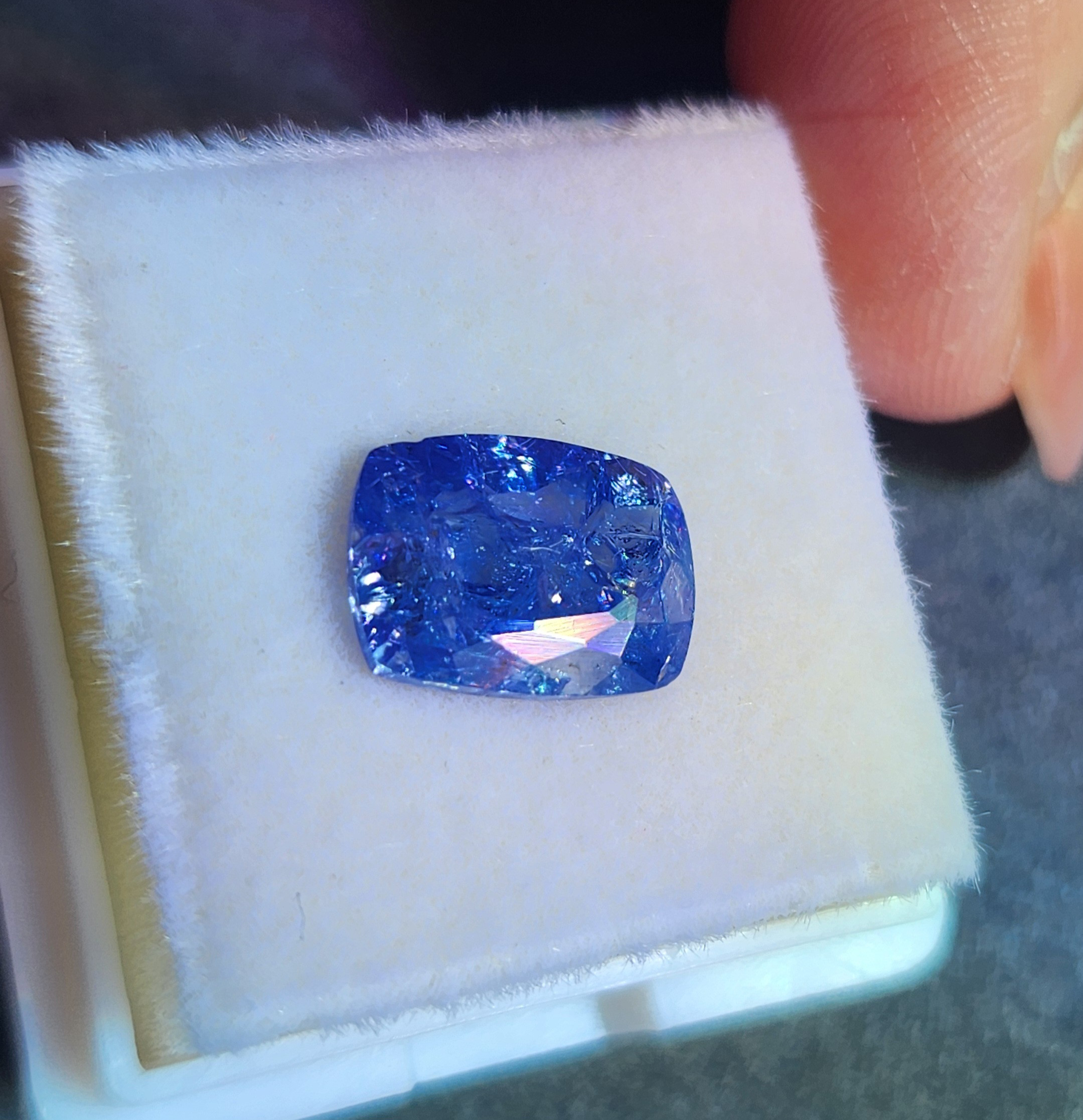 一点物】高品質✨ タンザナイト ルース カボション ✩.*˚ 天然石 FIQ 