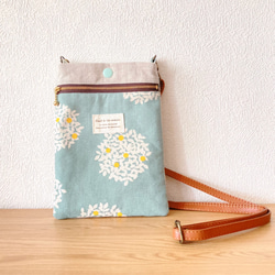 巾着袋 ねこ 花 刺繍 ほっこり ダーニング 可愛い 小物 リネン 小物