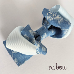 大人リボンバレッタ―Flower柄デニム風×アイスブルー― 3枚目の画像