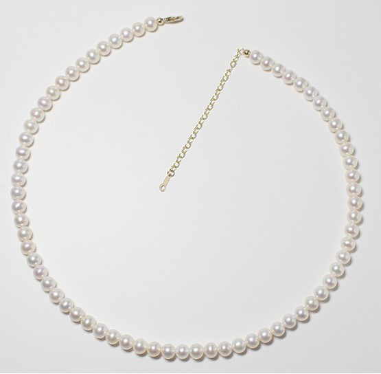 淡水ラウンドパールのネックレス　真珠　淡水真珠　淡水パール　パール 6月誕生石 夏の誕生石