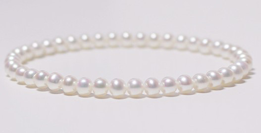 淡水パールのブレスレット バングル　真珠 淡水真珠 パール 　6月誕生石　夏の誕生石