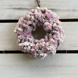 1.スターチスまん丸リース 00dae6d469eacc2ad33534c3b1bded