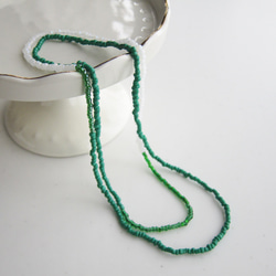 グリーン KABURU 留め具のない かぶるタイプのガラスビーズネックレス 緑 72 10枚目の画像