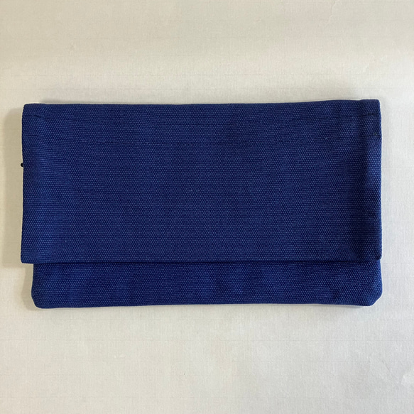 帆布で作った平たいポーチ A5サイズ、ほぼ日手帳が入ります
