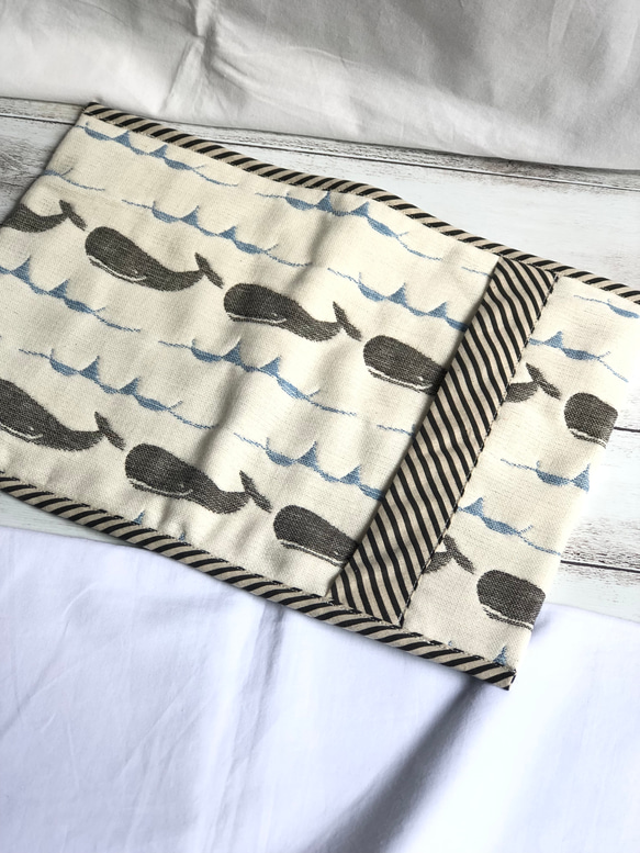 ふんわり六重織ガーゼのアイス枕カバー　fuwara クジラ 1枚目の画像