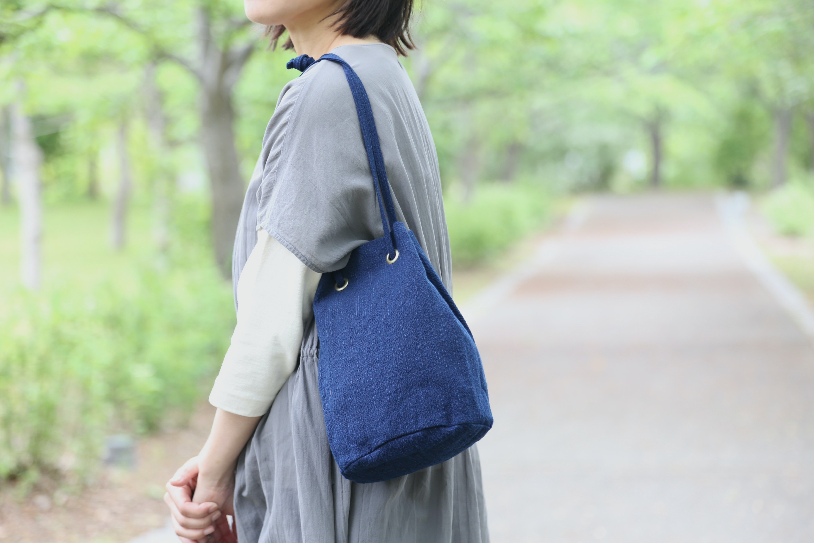 丸きんちゃくバッグ（濃紺）