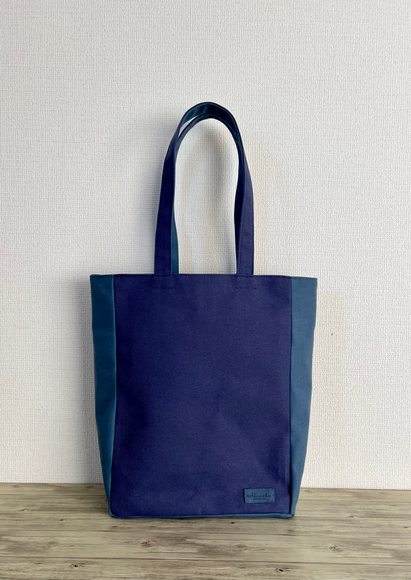 縦長トートバッグ　グレイパープル＆ブルー　帆布  Lサイズ　倉敷帆布使用　肩掛けバッグ　akaneko A4 シンプル 3枚目の画像