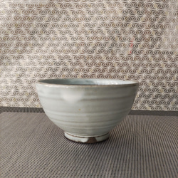 白い釉薬の茶碗2 3枚目の画像