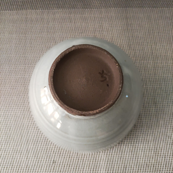 白い釉薬の茶碗2 5枚目の画像