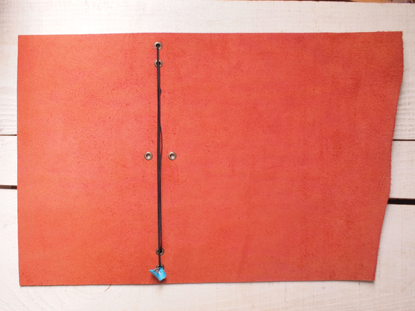 本革　完熟トマトレッド　A5変形手帳カバー　トラベラーズノートタイプ 5枚目の画像