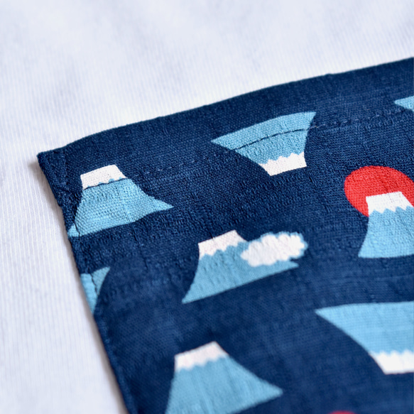 短袖圓領 T 卹有口袋棉質登山富士山白色海軍藍 第4張的照片