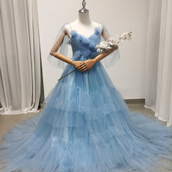 送料無料！カラードレス キャミソール 薄青  シースルー袖 柔らかく重ねたチュールスカート 結婚式 前撮り 4枚目の画像