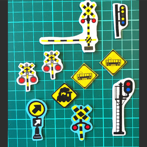 ❁︎詰め合わせ❁︎ 踏切 信号機 電車 新幹線 ワッペン アイロン
