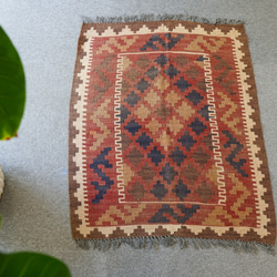 100×82㎝ 【アフガニスタン手織りキリム】トライバルラグ 手織り 絨毯 1枚目の画像