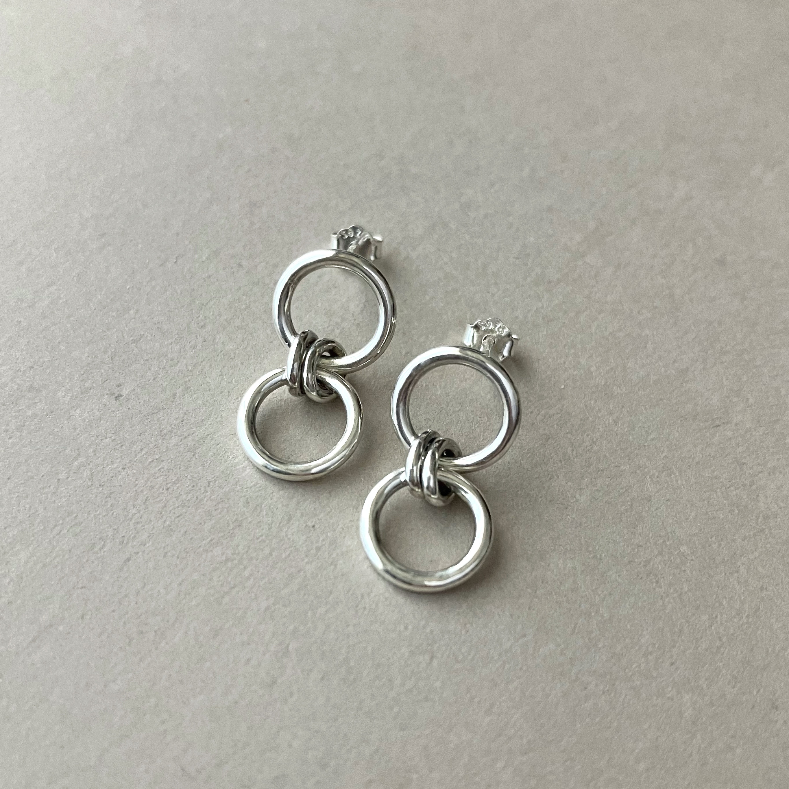 silver シンプルモードなサークルチェーンスタッドピアス　シルバー950