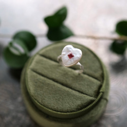野餐：心形淡水珍珠和石榴石鋸齒戒指（一種尺寸最適合） 第9張的照片