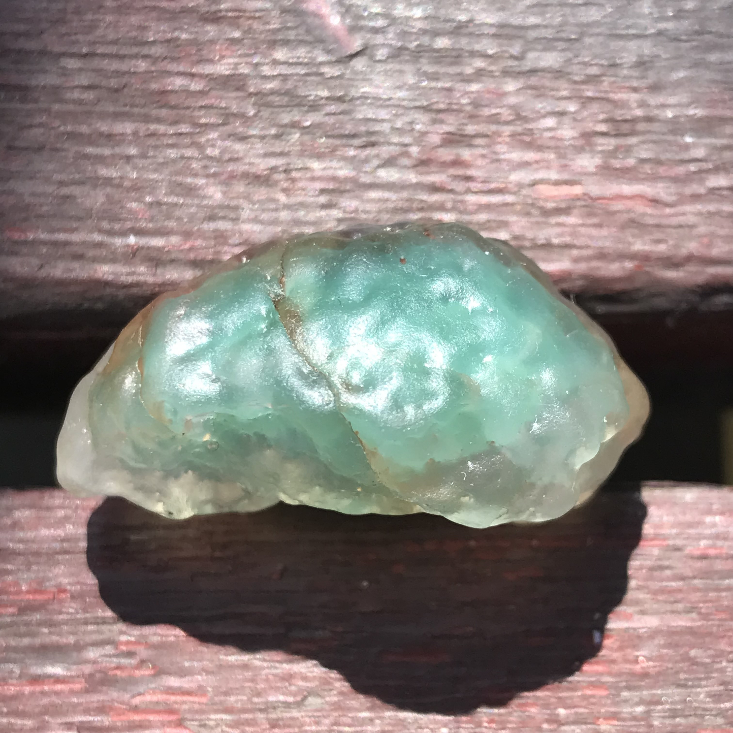 ゴビ石−1253 ゴビ瑪瑙　原石　緑飴心  濃翠色　レア　鉱物