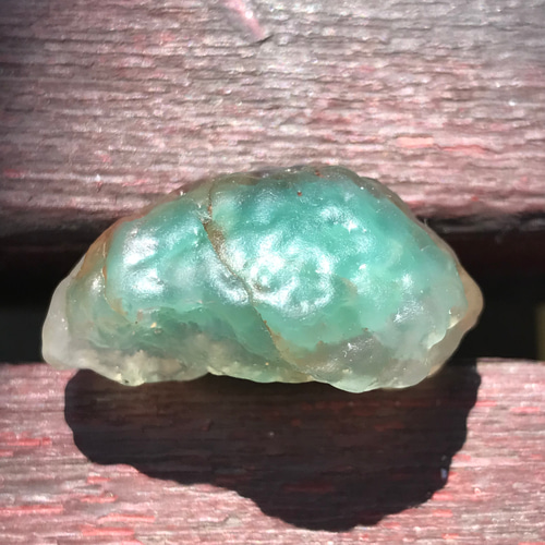 ゴビ石−1253 ゴビ瑪瑙　原石　緑飴心 濃翠色　レア　鉱物 ゴビ石−1283 ゴビ瑪瑙 原石 濃翠色 鉱物 その他置物 KIKI 通販