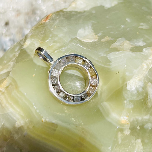 ラフダイヤモンドサークルペンダントトップ ペンダントトップ