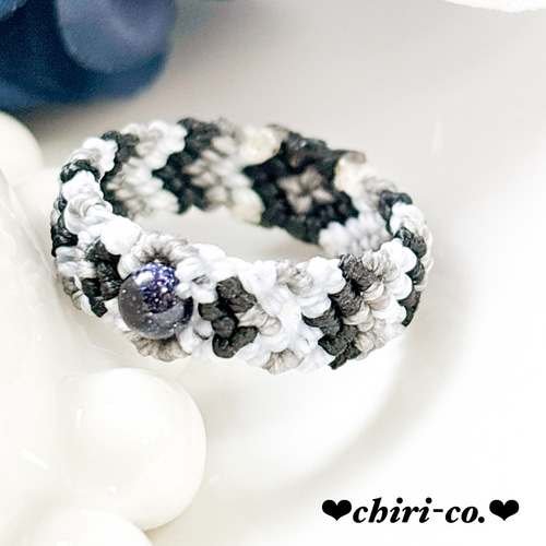 選べるサイズ】マクラメリング モノクロmix 天然石 指輪・リング chiri