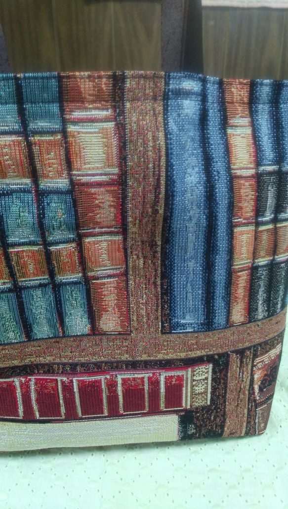 図書館柄ゴブラン織トートバッグ 4枚目の画像