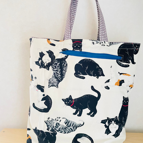 刺繍トートバッグ デザイナーズジャパン 【 おすましのねこ