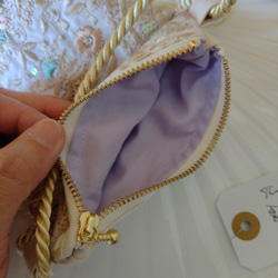 【12㌢】一緒にお出かけしたいインド刺繍スマホポシェット　鳳凰　ショルダー　サコッシュ　プレゼント　ポーチ　旅行　散歩 6枚目の画像