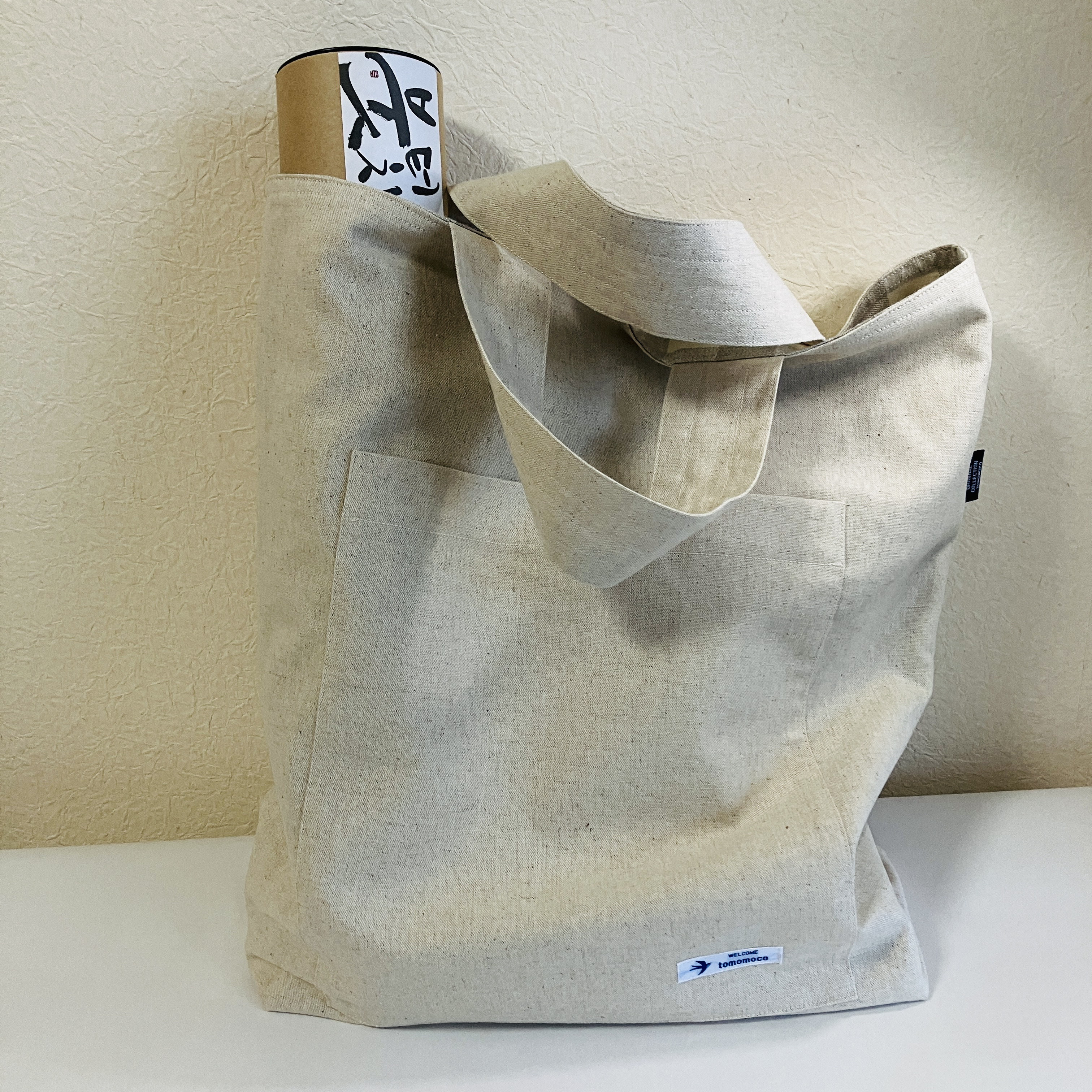 いっぱい入る大人の勉強バッグ。毎日のお買い物や趣味の道具を入れても。用途は無限大。母の日のプレゼントにいかかでしょう。