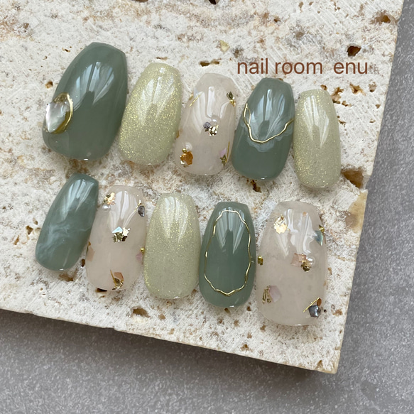 ネイルチップ♡グリーンニュアンスネイル マグネットネイル