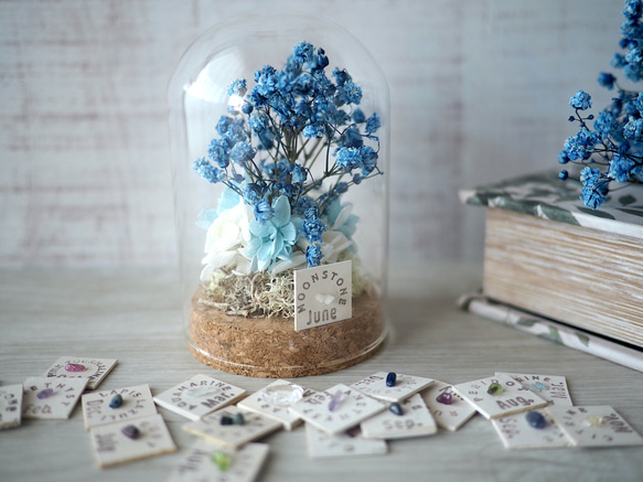誕生月の天然石  Flower dome -青いかすみ草- 2枚目の画像