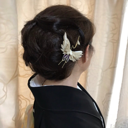 正絹羽二重　つまみ細工　鶴の髪飾り　紫 4枚目の画像